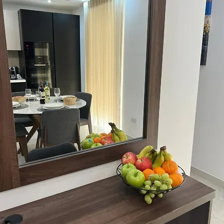 Minerva By Homely Apartment *