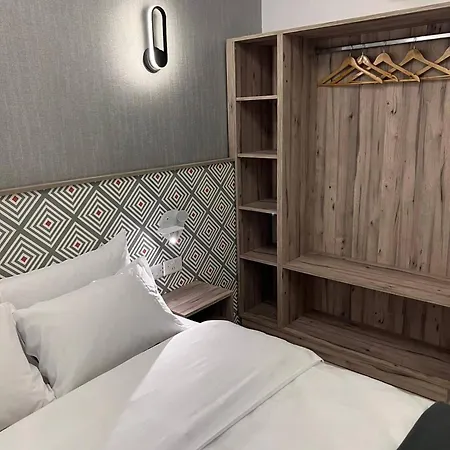 Minerva By Homely Apartment