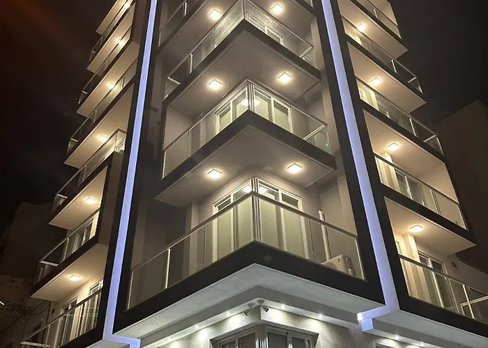 Minerva By Homely Apartament