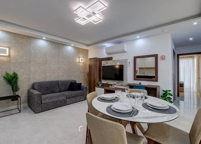 Minerva By Homely Apartament