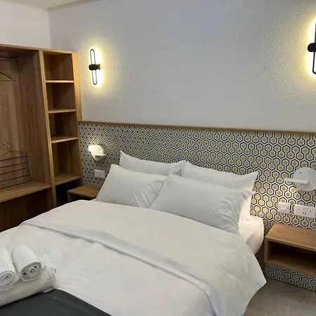 Minerva By Homely セント・ポールズ・ベイ