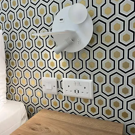 Minerva By Homely アパート